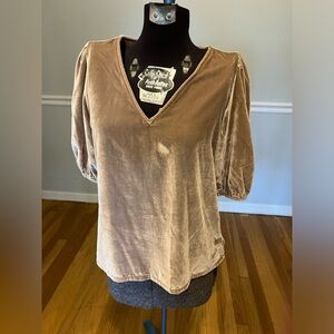 NWT Ann Taylor Loft Velventeen Gold Top Women's (S)